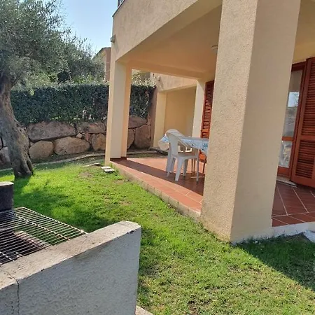 Apartamento Citai Con Splendida Vista Mare San Teodoro  Exterior foto