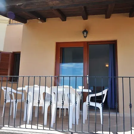 Apartamento Citai Con Splendida Vista Mare San Teodoro  Habitación foto