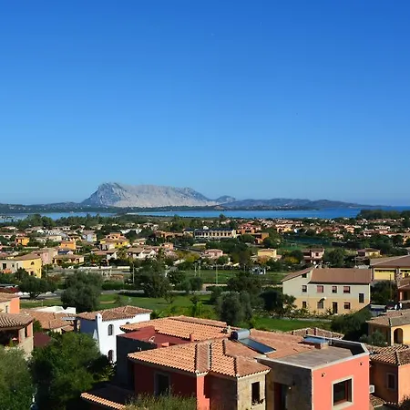 Apartamento Citai Con Splendida Vista Mare San Teodoro  Exterior foto