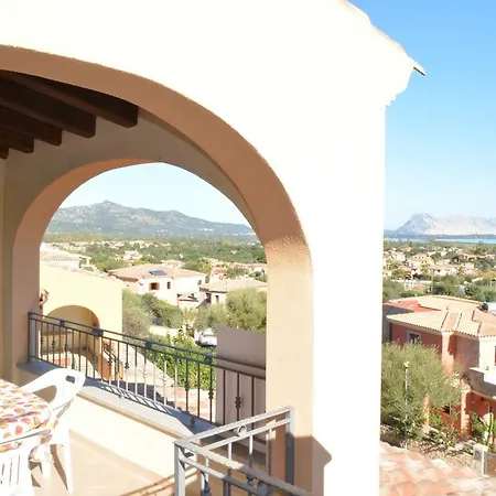 Apartamento Citai Con Splendida Vista Mare San Teodoro  Exterior foto