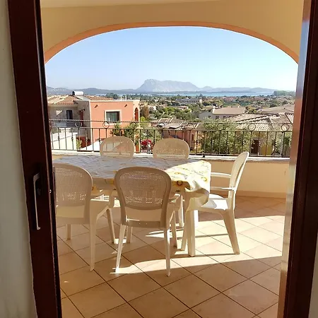 Apartamento Citai Con Splendida Vista Mare San Teodoro  Exterior foto