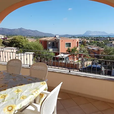Apartamento Citai Con Splendida Vista Mare San Teodoro  Exterior foto