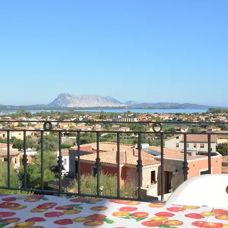 Apartamento Citai Con Splendida Vista Mare San Teodoro  Exterior foto